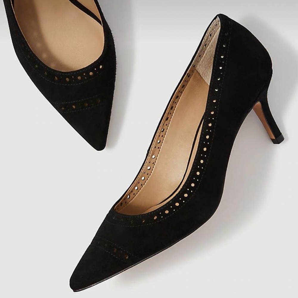 NIB Ann Taylor ‘April’ Perforated Suede Pump Size 8.5